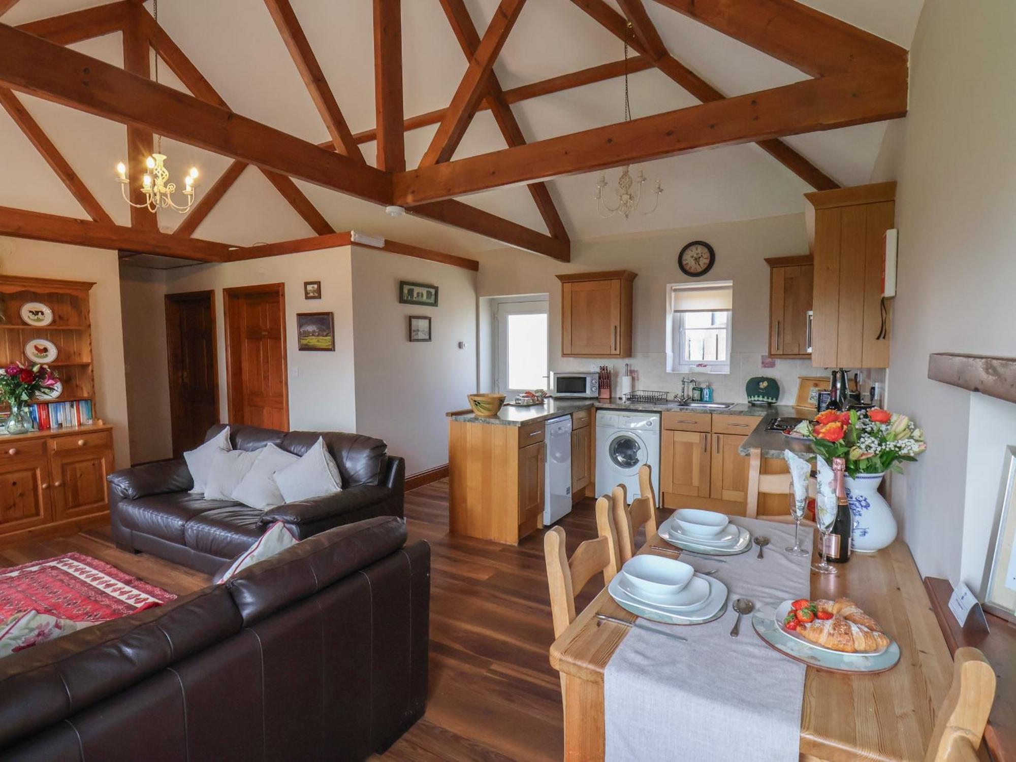 Broadings Cottage At Broadings Farm Whitby Bagian luar foto